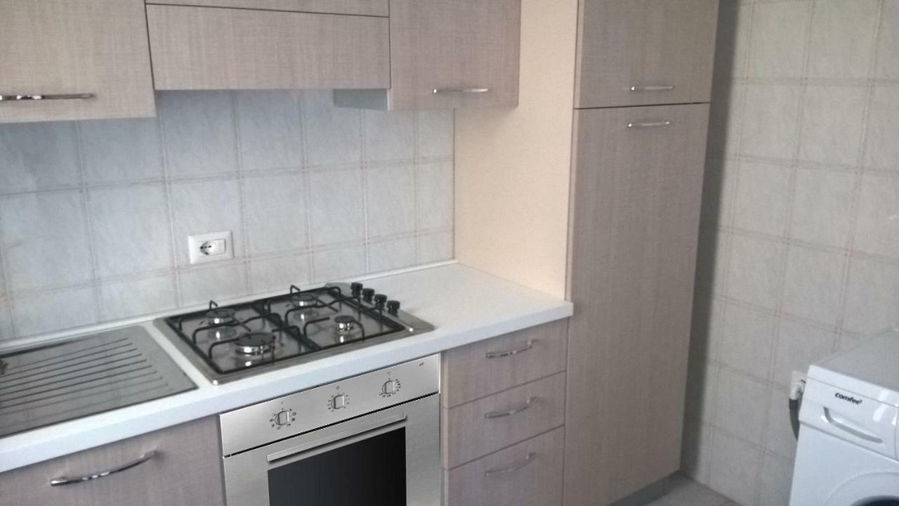 הוילה Cirò Marina Climatizzato In Centro A 100M Dal Mare מראה חיצוני תמונה