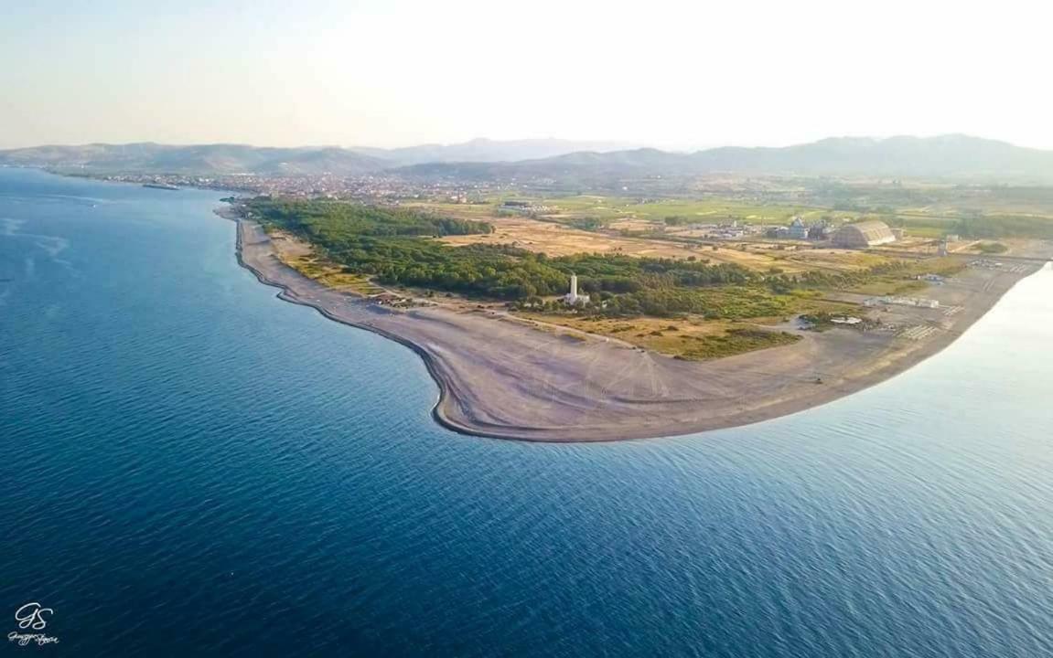 הוילה Cirò Marina Climatizzato In Centro A 100M Dal Mare מראה חיצוני תמונה