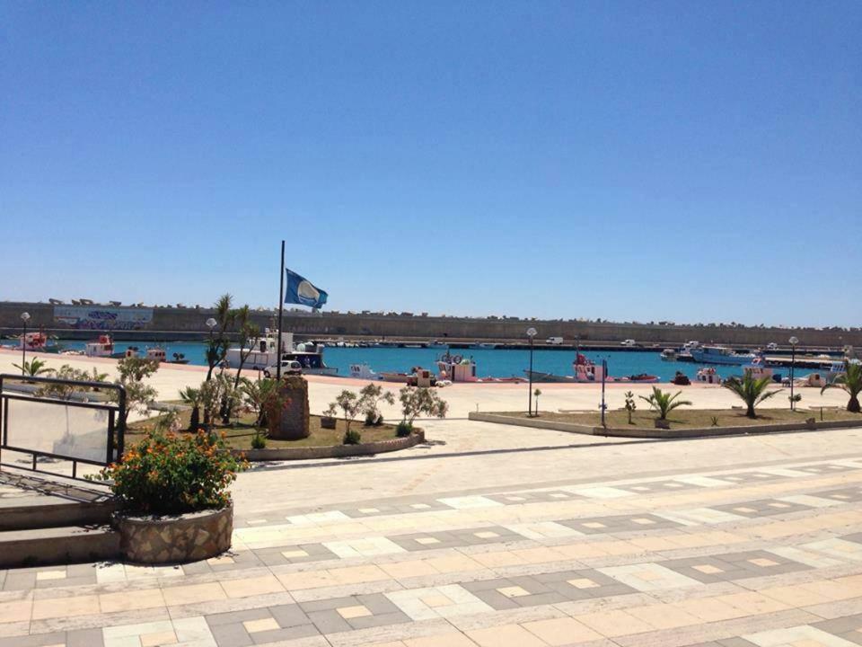 הוילה Cirò Marina Climatizzato In Centro A 100M Dal Mare מראה חיצוני תמונה